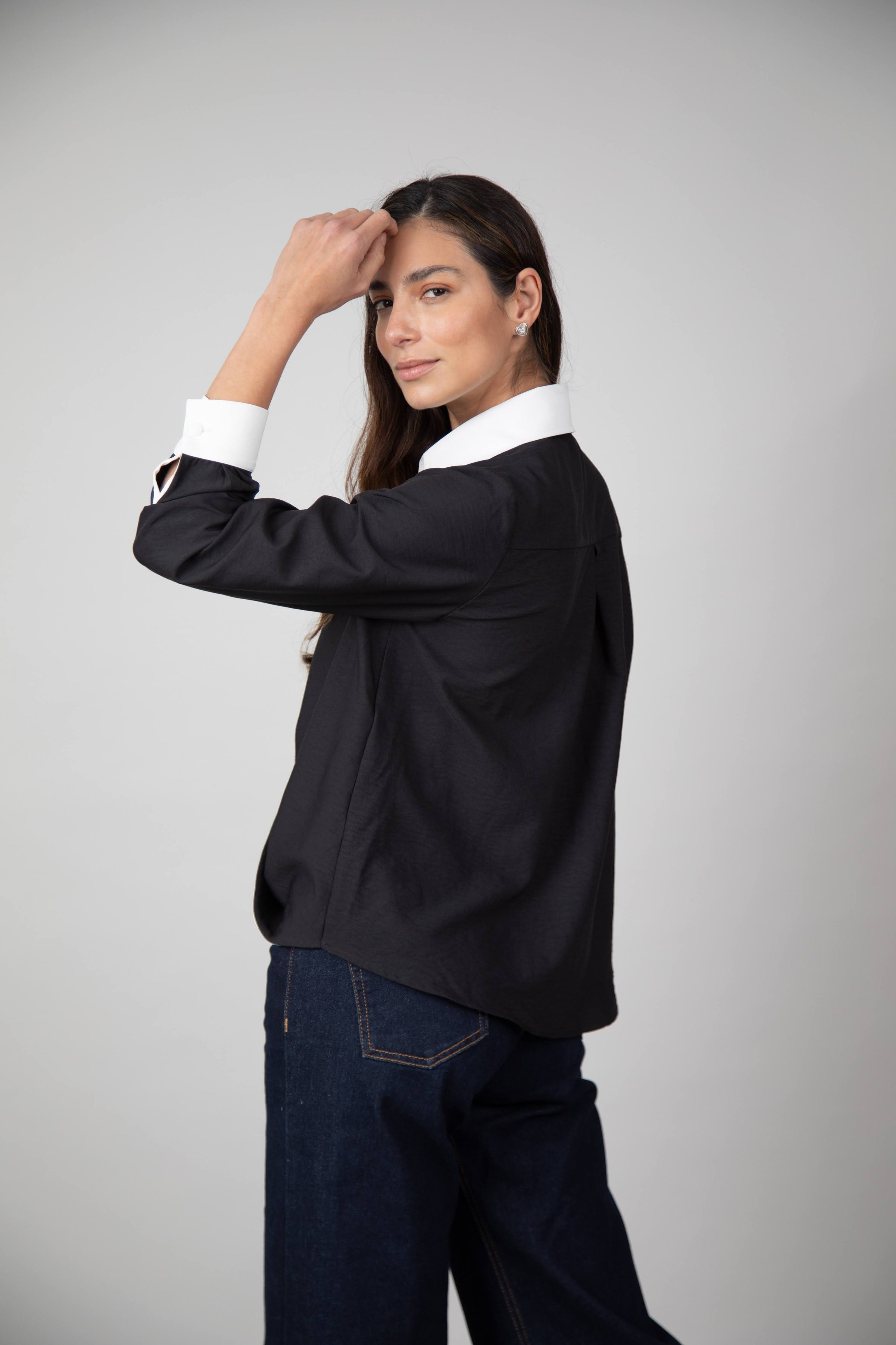 Blusa Emilia Negra