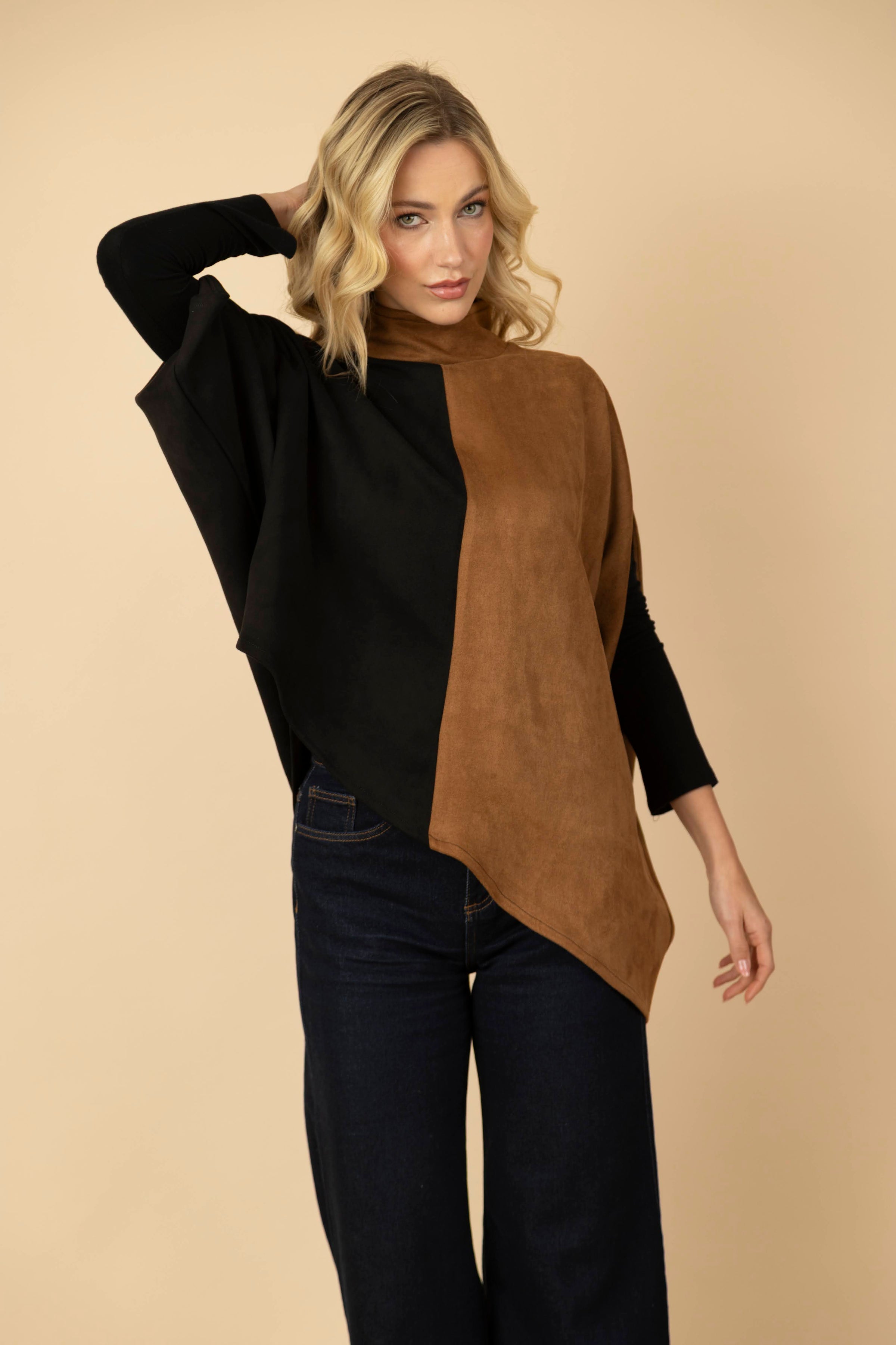 Blusón Sasha Negro / Camel