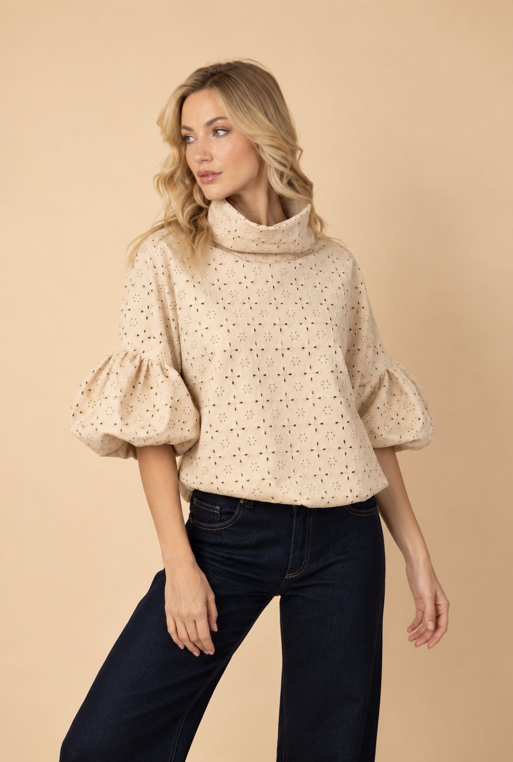 Buzo Florencia Ecocuero Ojalillo Beige