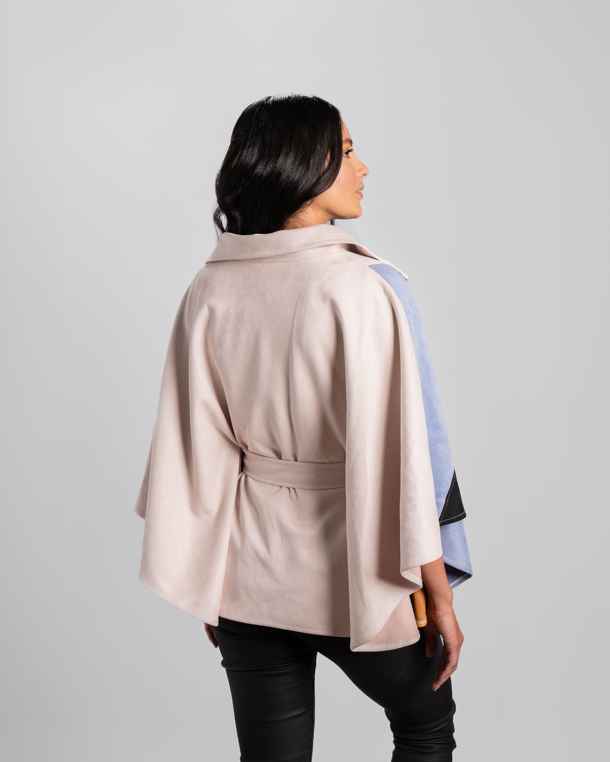 Capa Cuadros Emma Beige