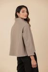 Blusa / Chaqueta Zoe Taupe