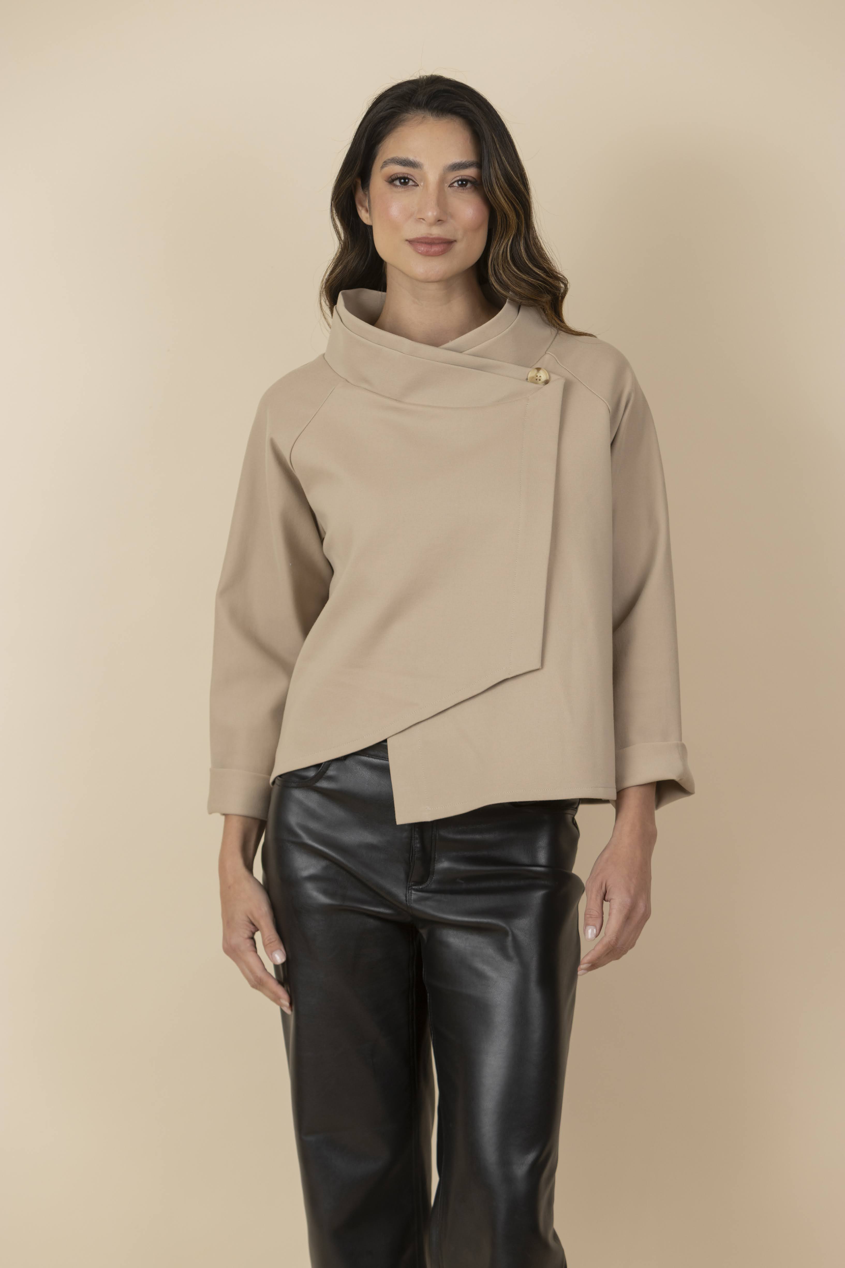 Blusa / Chaqueta Zoe Beige