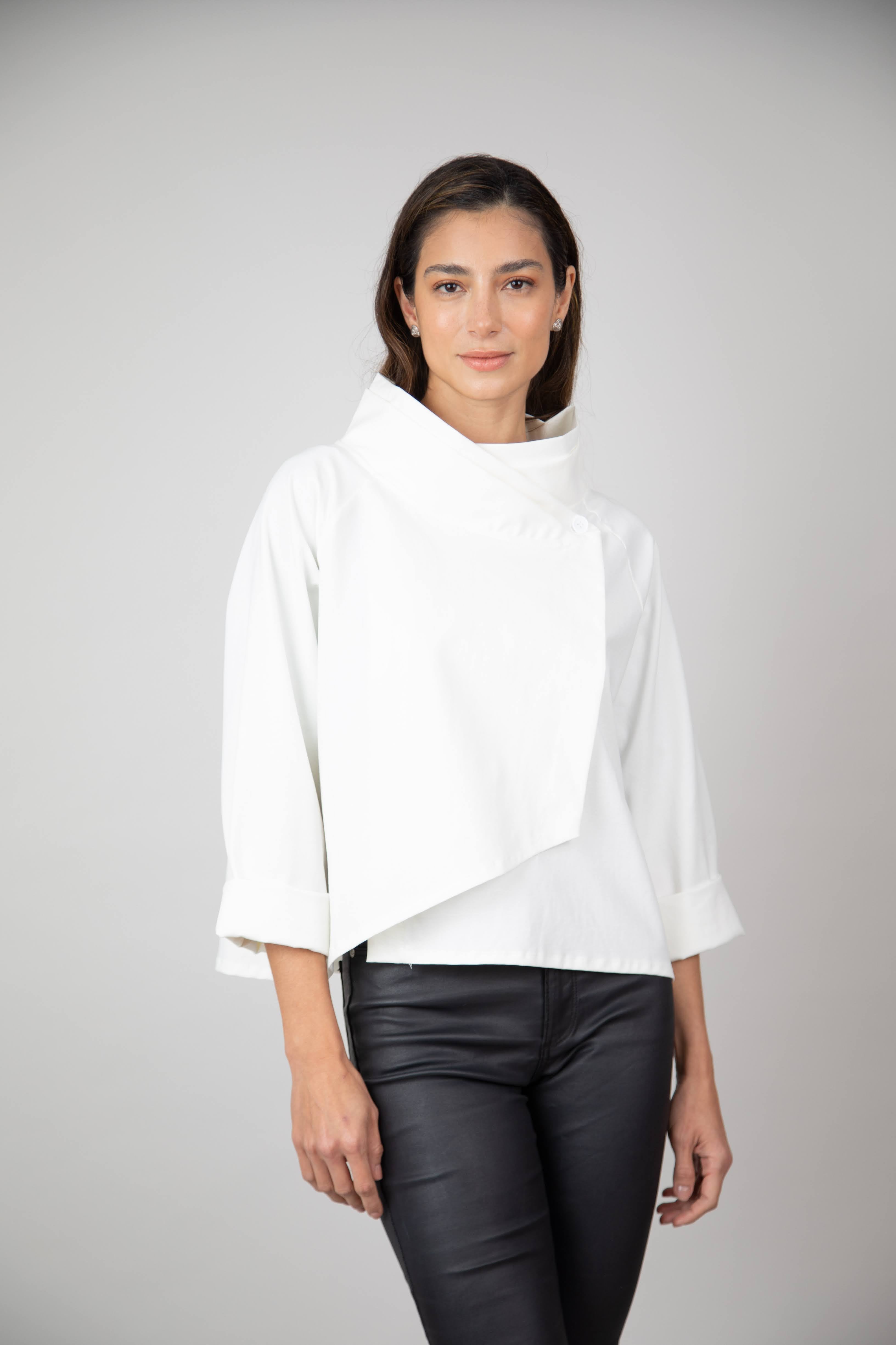 Blusa / Chaqueta Zoe Marfil