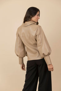 Blusa Chaqueta Ecocuero Lourdes Beige