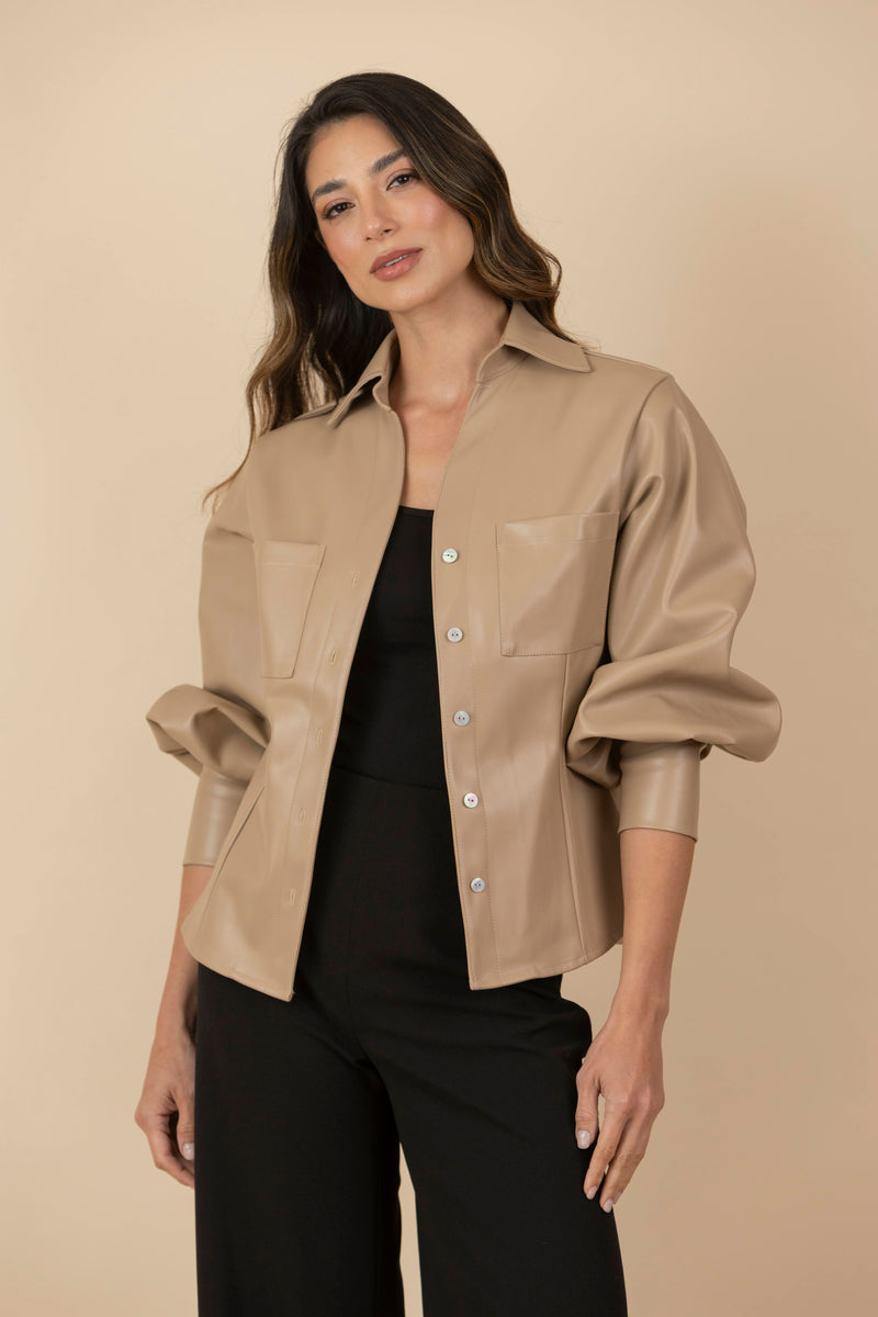 Blusa Chaqueta Ecocuero Lourdes Beige
