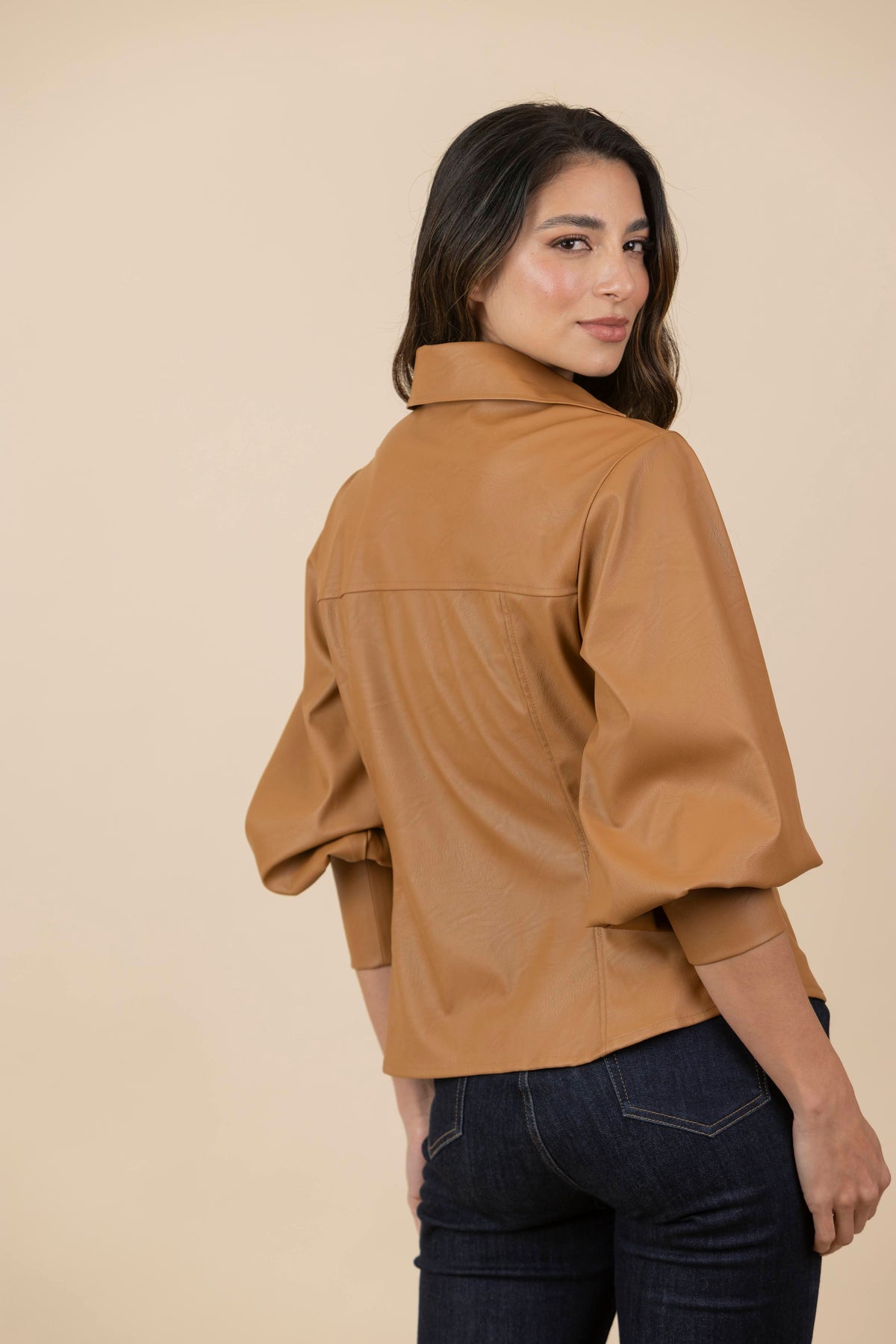 Blusa Chaqueta Ecocuero Lourdes Caramelo Claro
