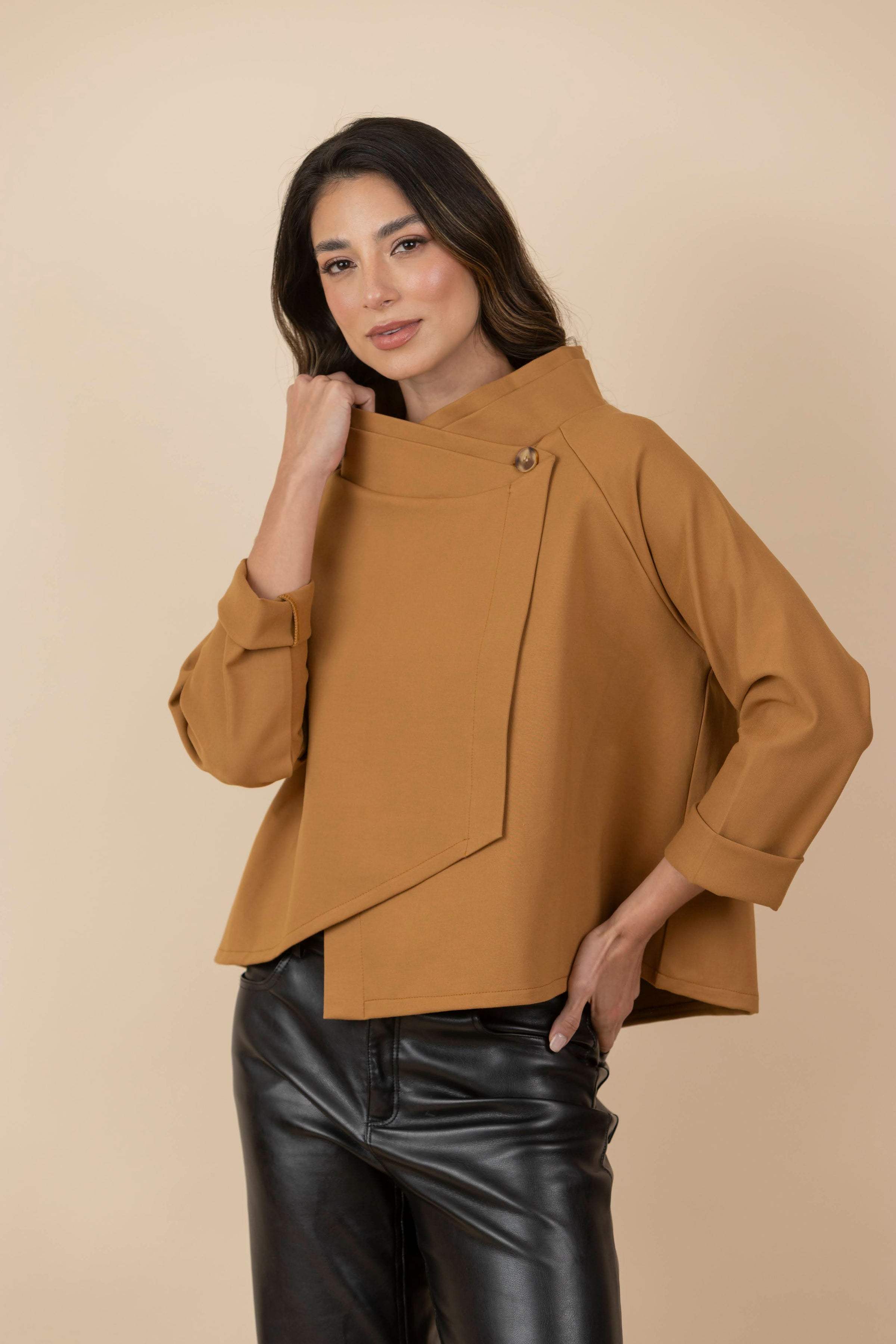 Blusa / Chaqueta Zoe Mostaza