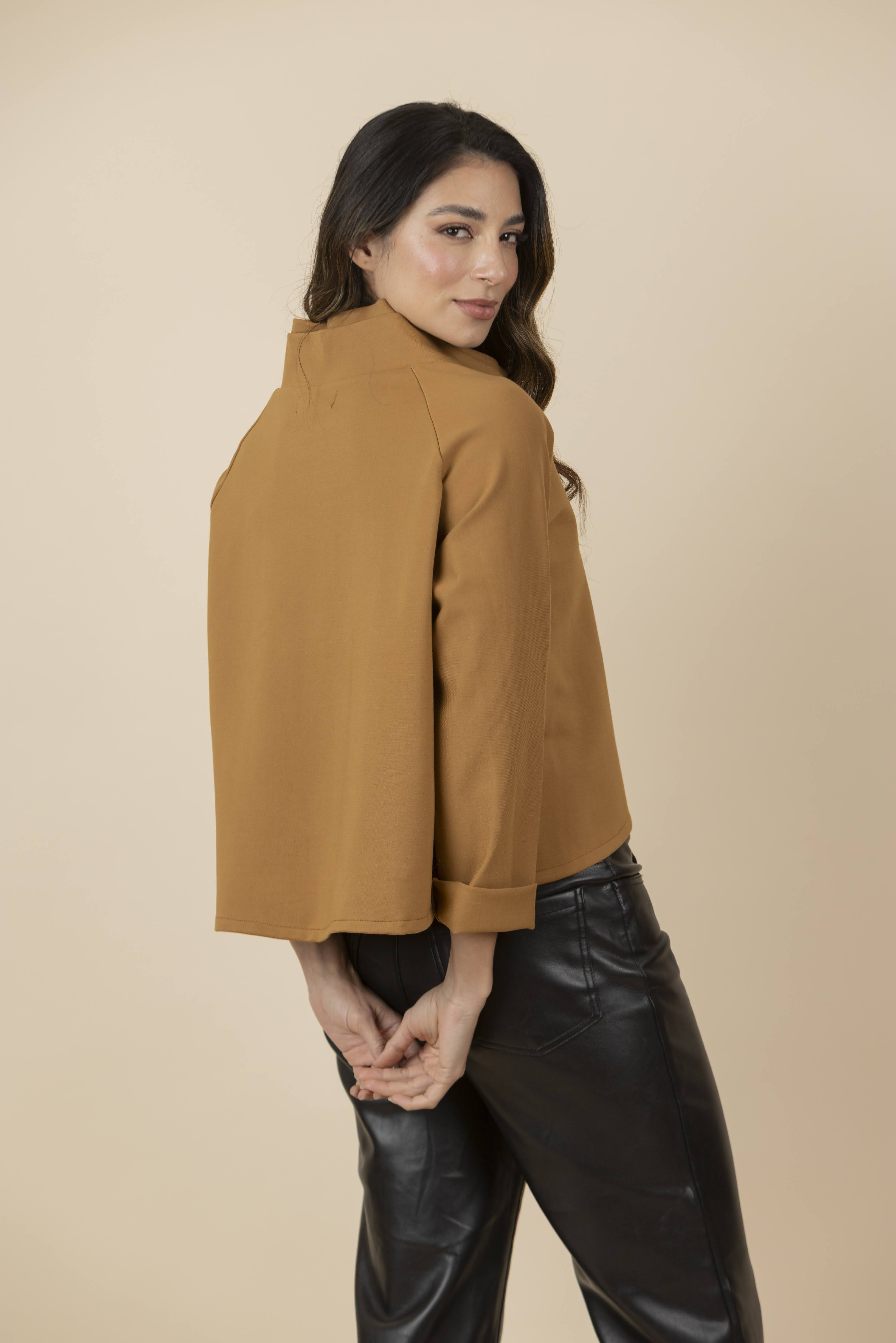 Blusa / Chaqueta Zoe Mostaza