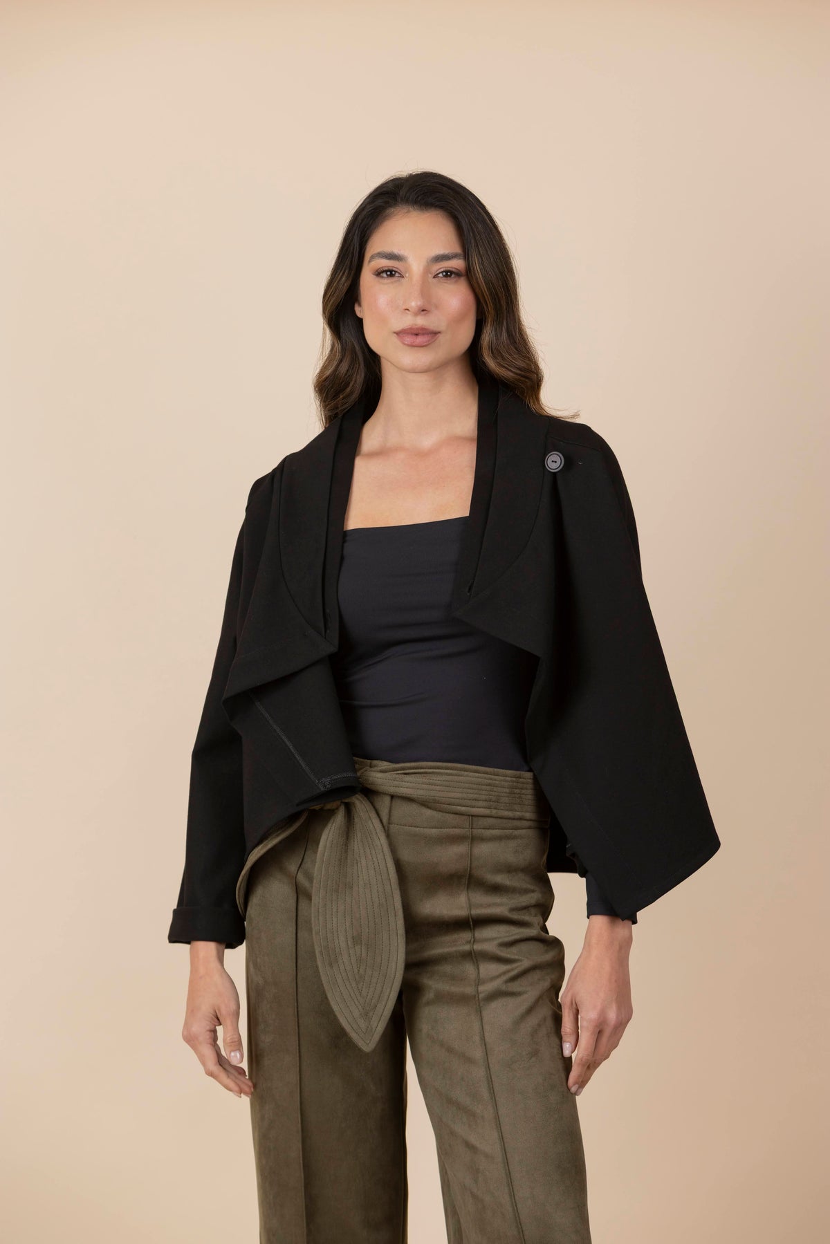 Blusa / Chaqueta Zoe Negra