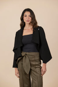 Blusa / Chaqueta Zoe Negra