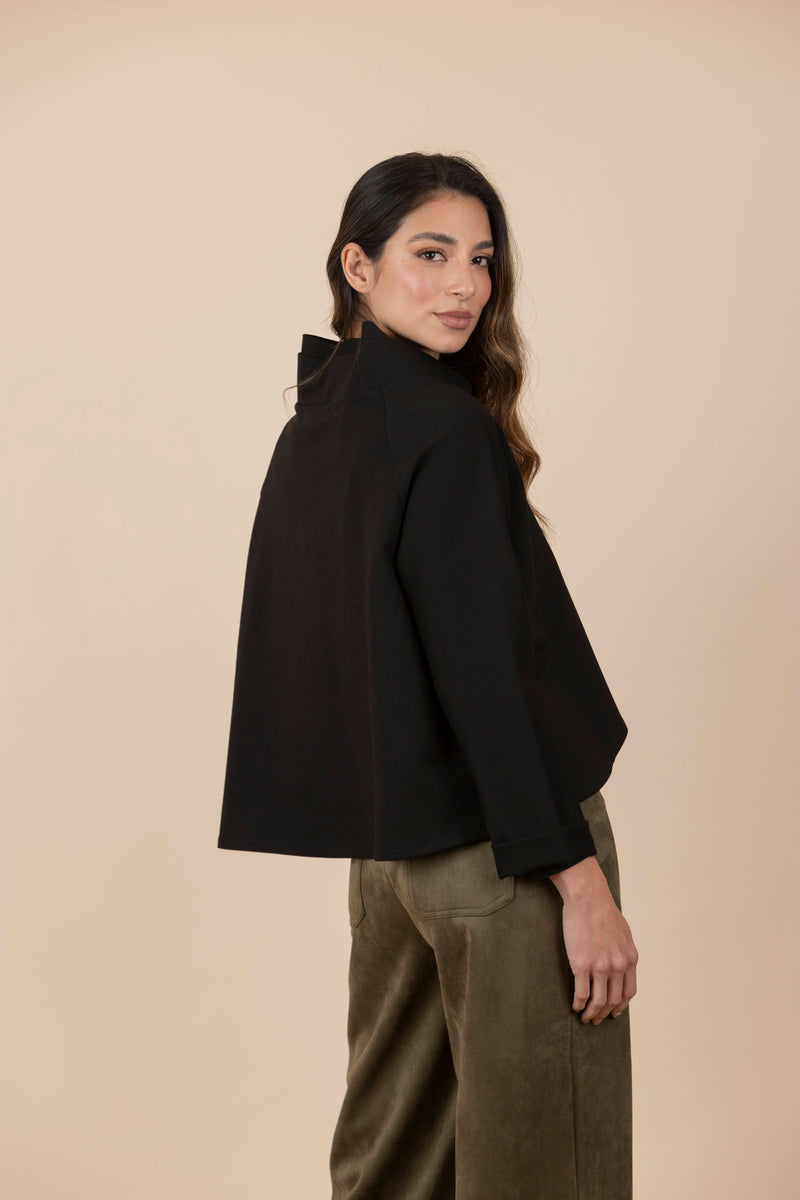 Blusa / Chaqueta Zoe Negra