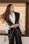 Chaleco Milan Abierto Negro Ribete beige Cuello Redondo