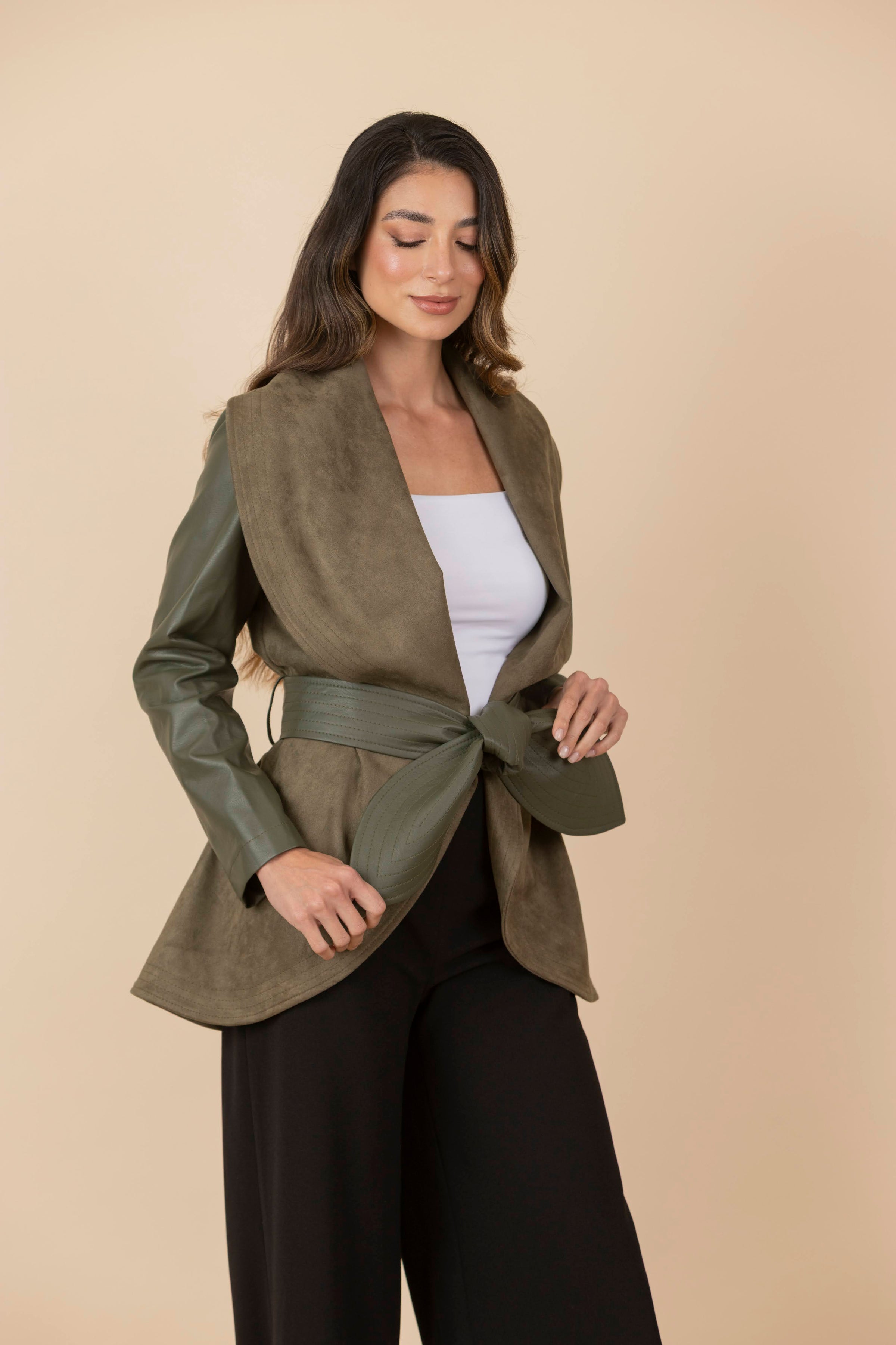 Chaqueta María Verde Olivo Ref. # 2