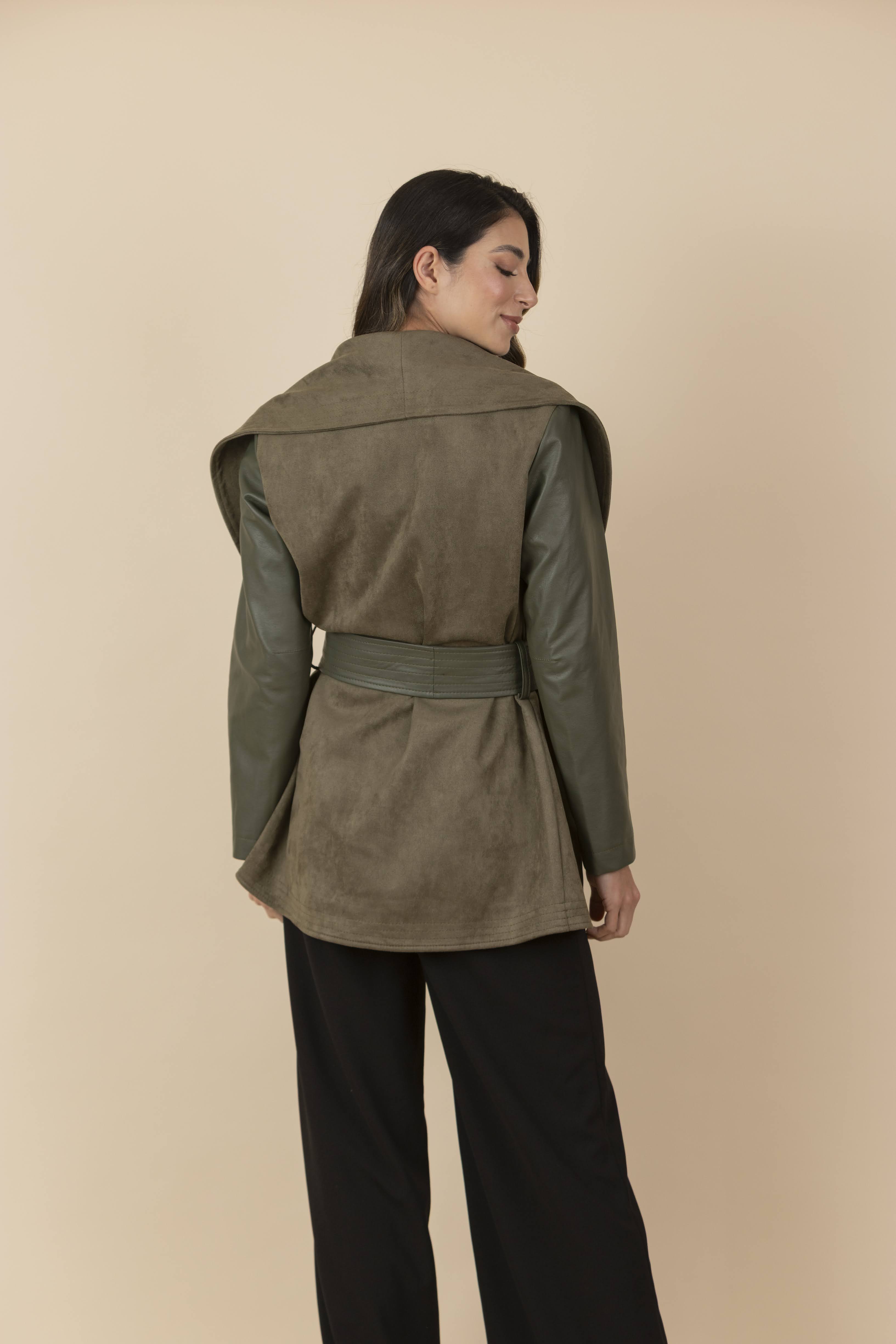 Chaqueta María Verde Olivo Ref. # 2