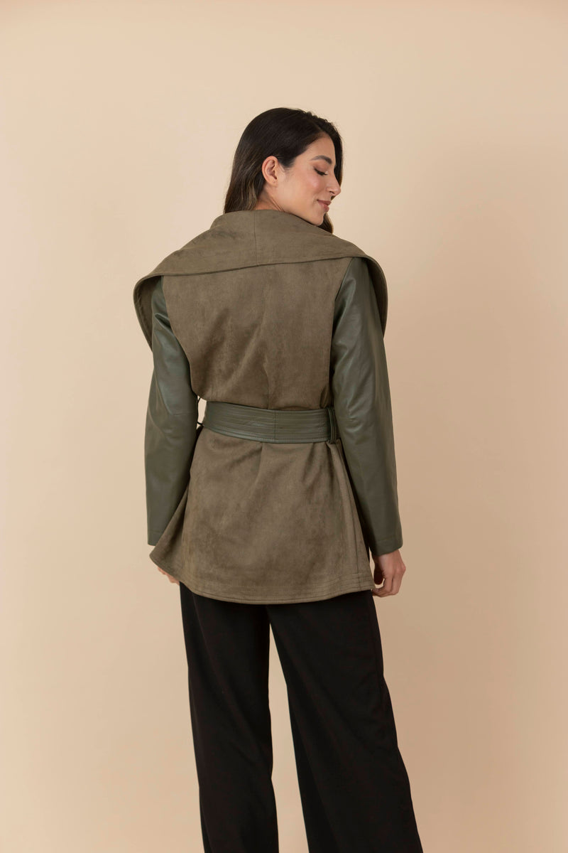 Chaqueta María Verde Olivo Ref. # 2