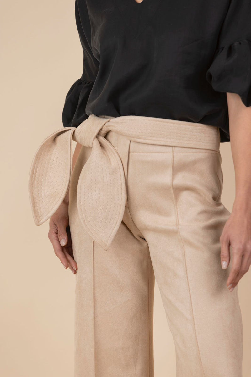 Pantalon Cinturón De Hojas Suede Beige